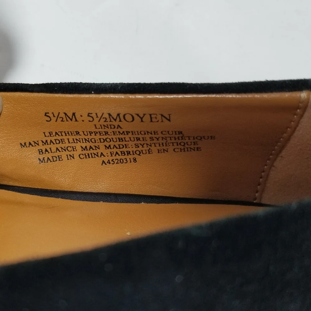 Halston Shoes Women's Size 5.5M Black Suede Leather Linda Flats